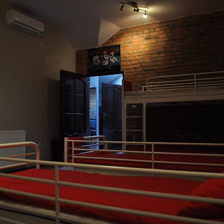 Hostel Egan อุชโฮรอด ภายนอก รูปภาพ