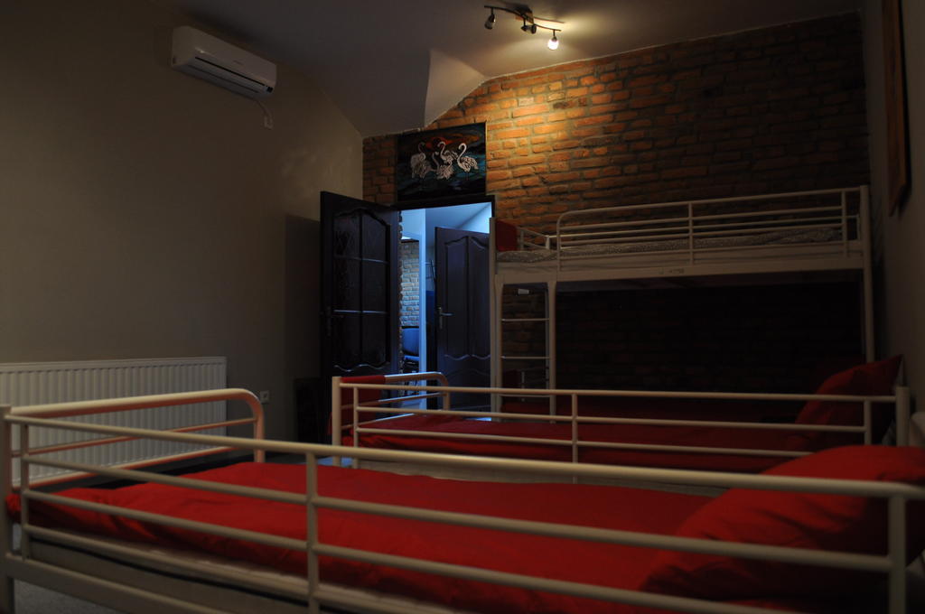 Hostel Egan อุชโฮรอด ภายนอก รูปภาพ