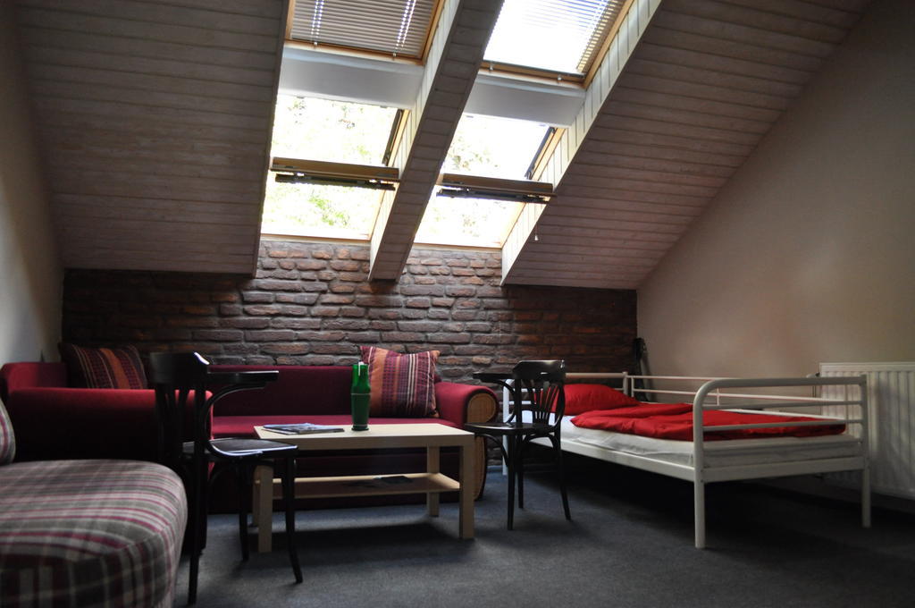Hostel Egan อุชโฮรอด ภายนอก รูปภาพ